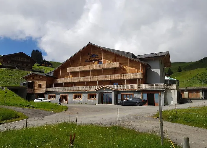 Montriond - Bike & Hotel Les Crosets